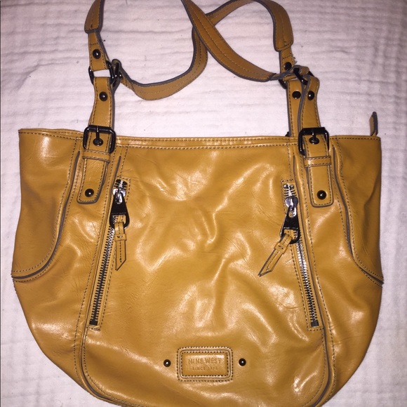 NINE WEST LEATHER BAG - Picture 1 of 6